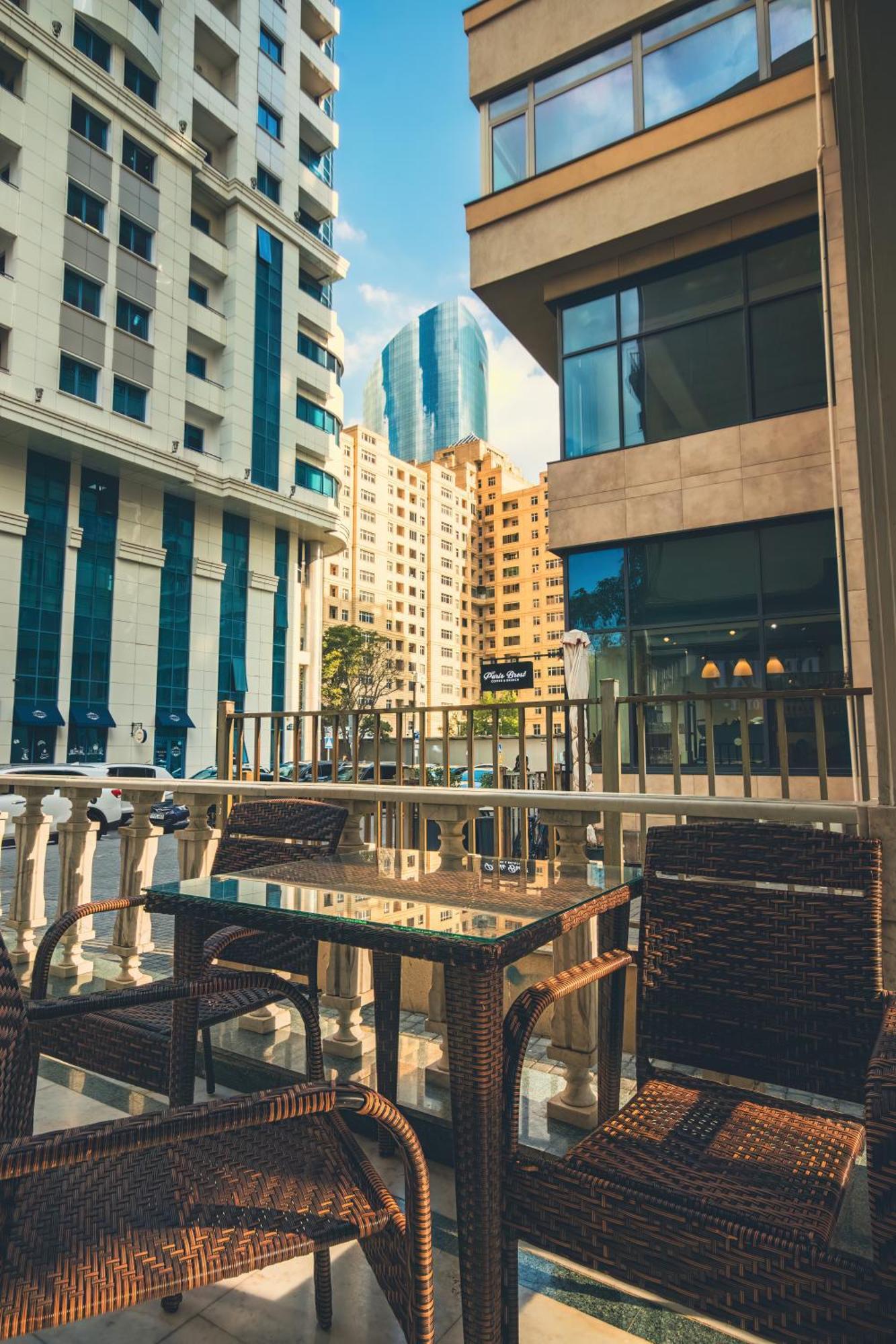Deluxe Hotel Baku Kültér fotó