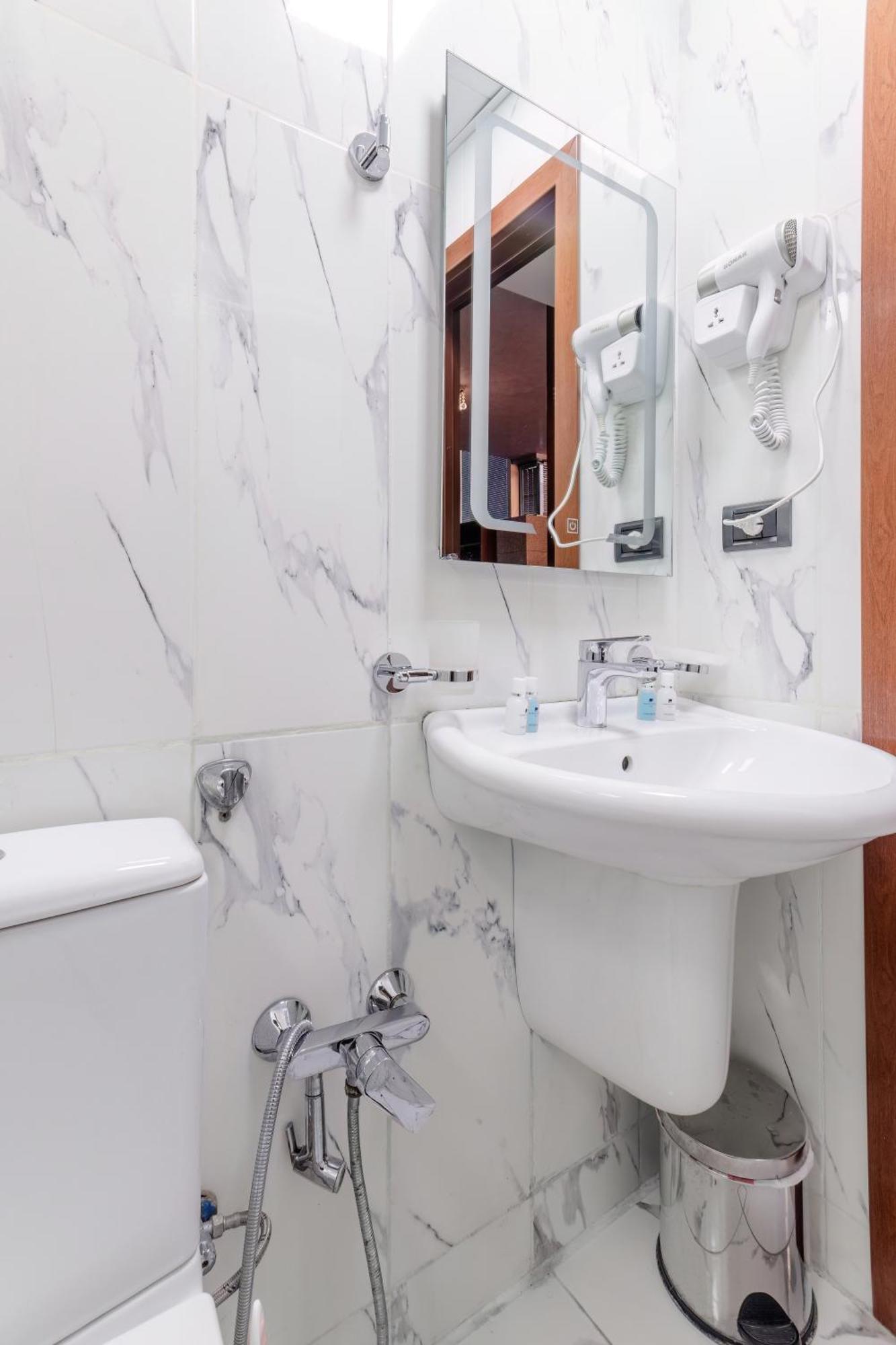 Deluxe Hotel Baku Kültér fotó